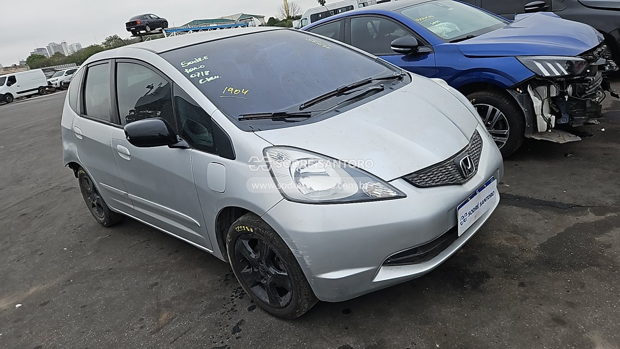 Honda Fit Lx Flex 2012 em leilão