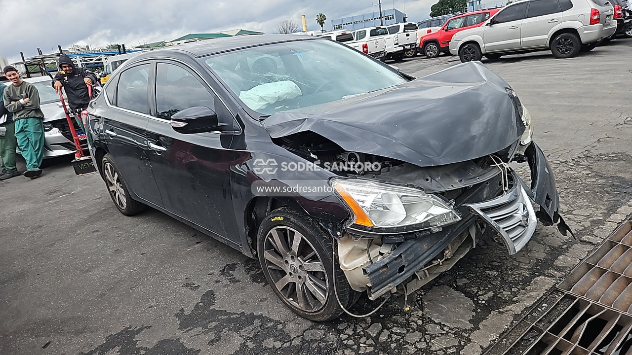 Nissan Sentra 20sl Cvt 2014 em leilão