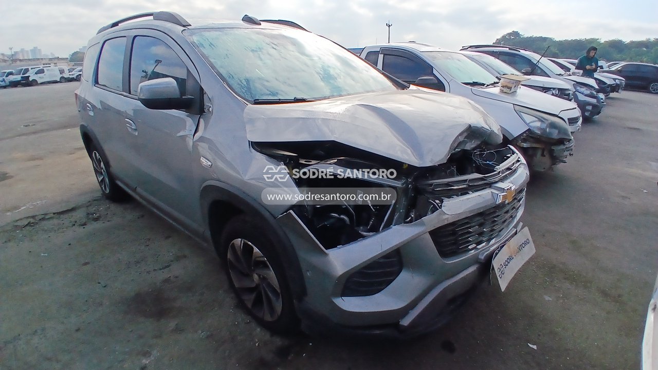 Chevrolet Spin 18l At Premier 2026 em leilão
