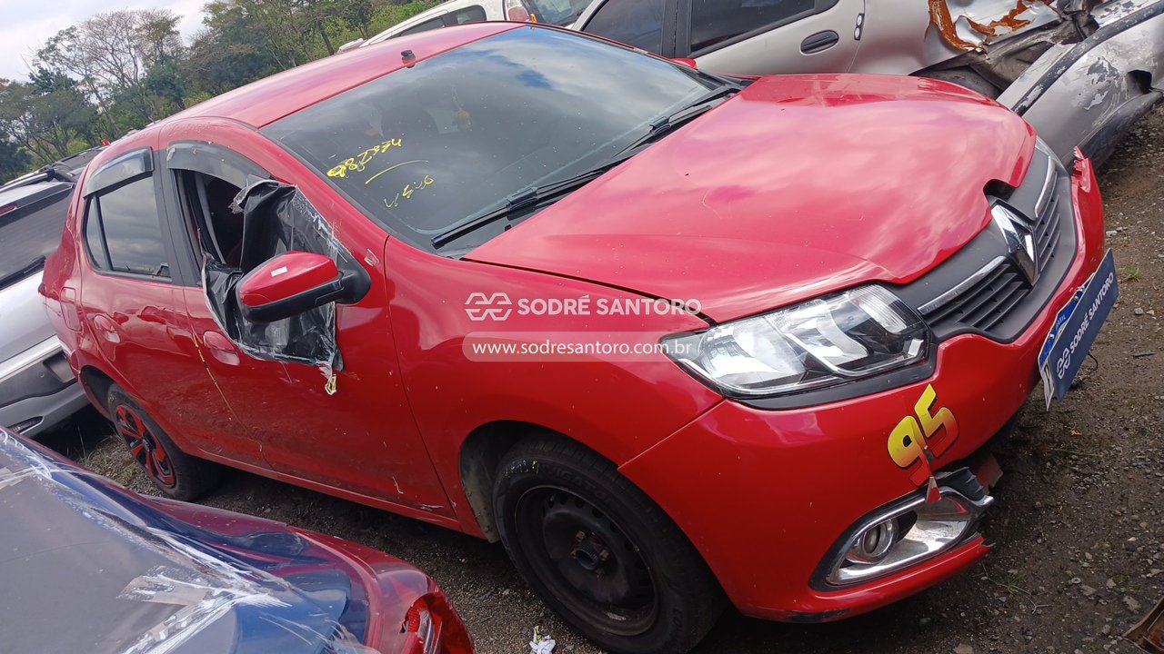 Renault Logan Expr 2016 em leilão