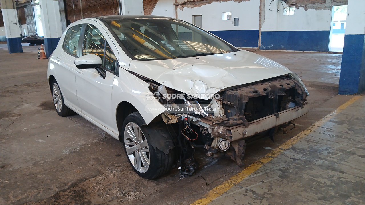 Peugeot 308 Allure 2016 em leilão