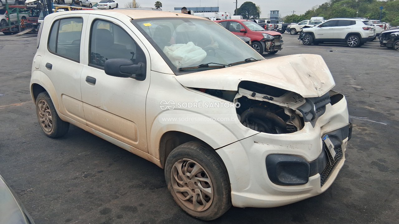 Fiat Uno Attractive 1.0 2020 em leilão
