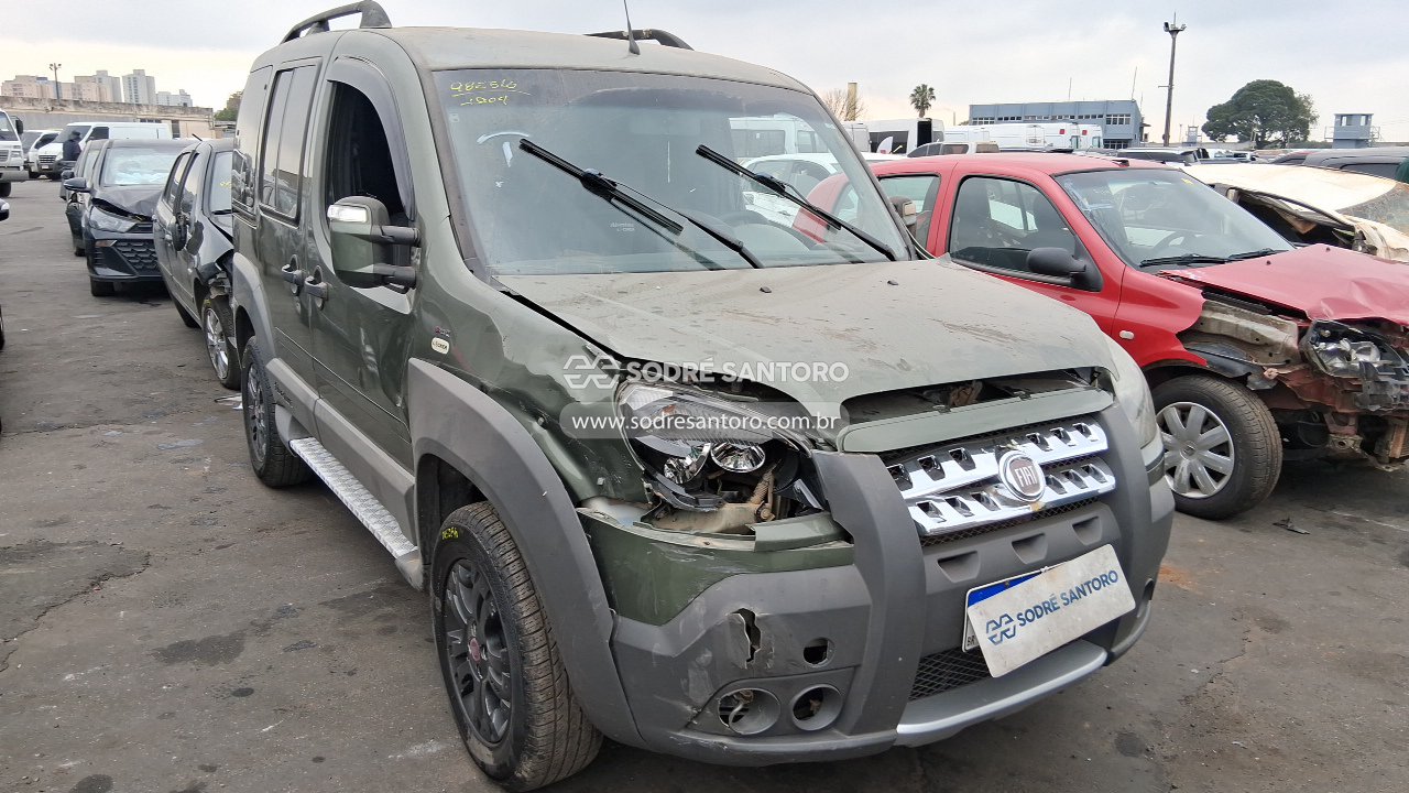 Fiat Doblo Adv 1.8 Flex 2011 em leilão