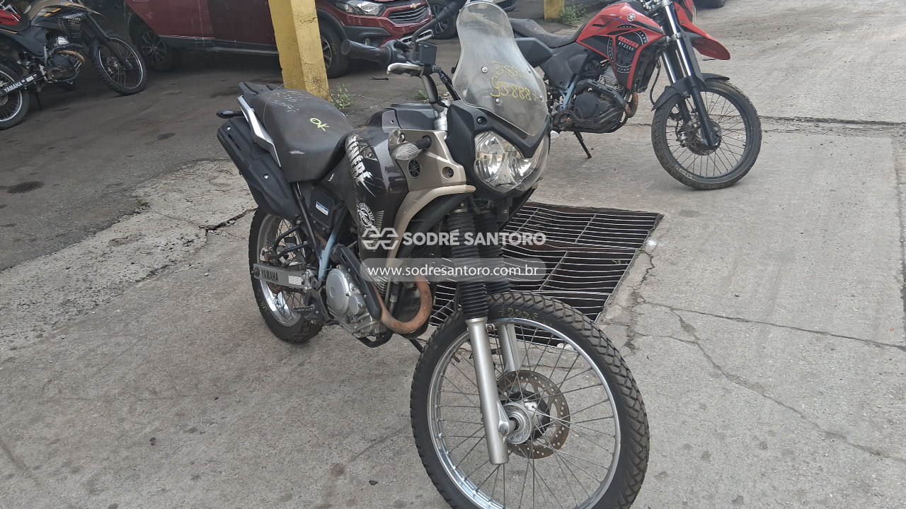 Yamaha Xtz 250 Tenere 2016 em leilão