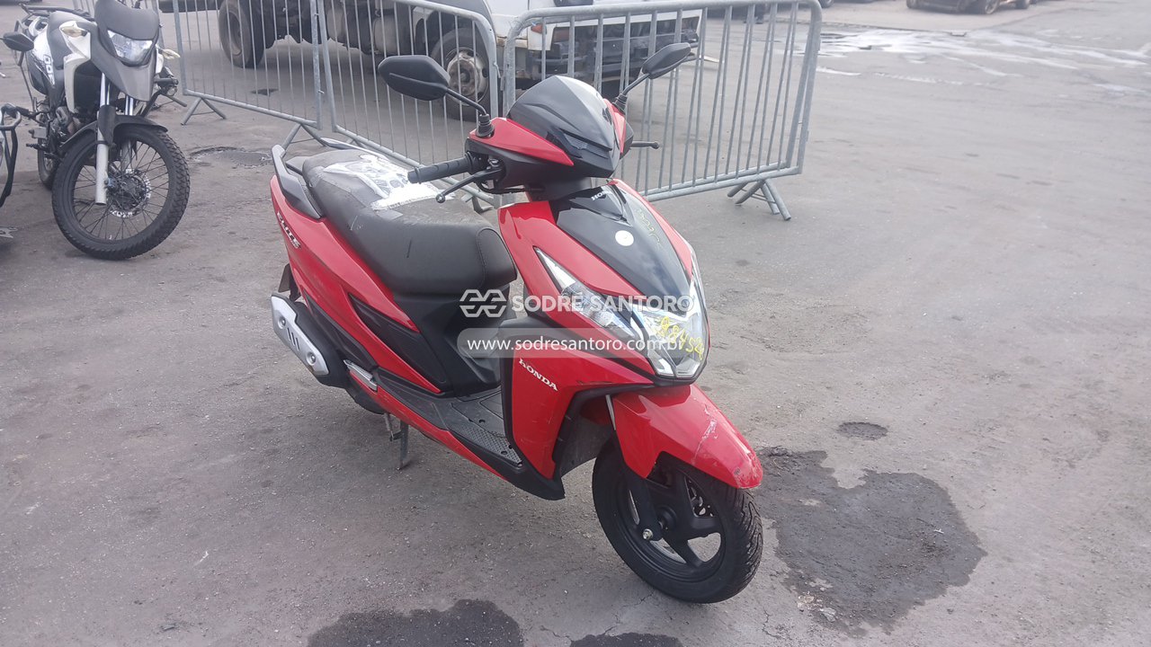Honda Elite 125 2026 em leilão