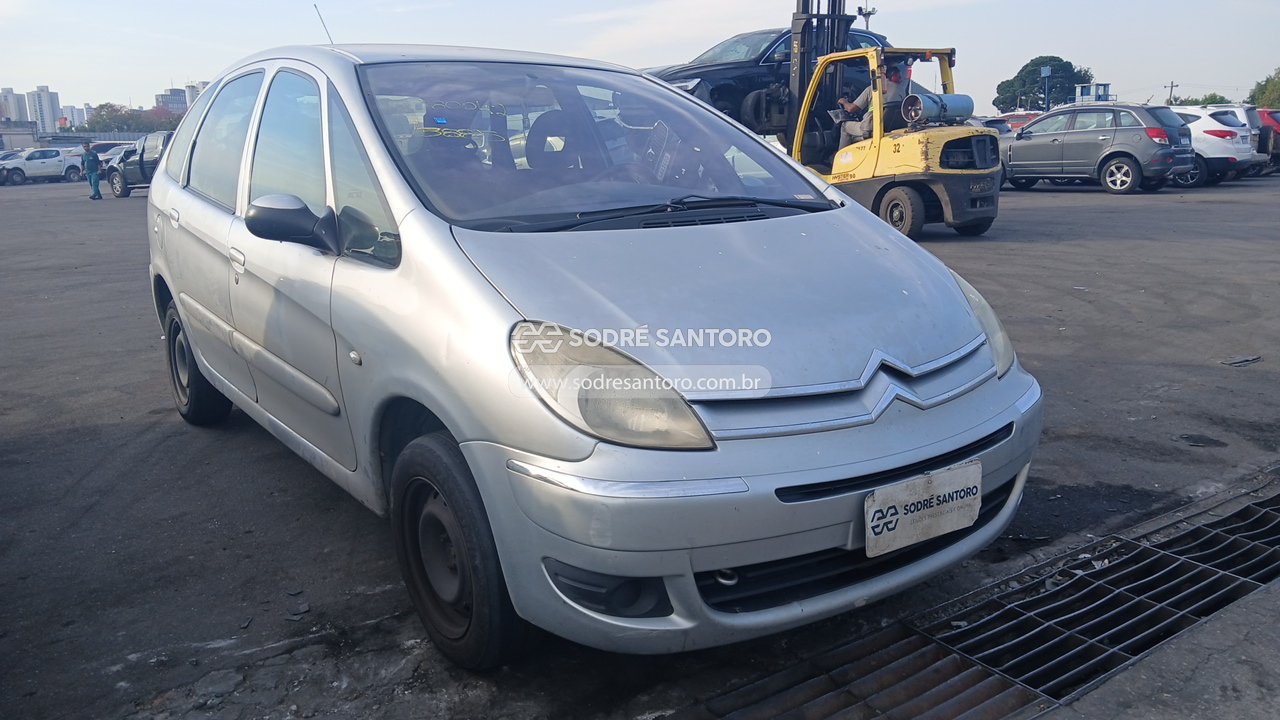 CITROËN Picasso 2011 em leilão
