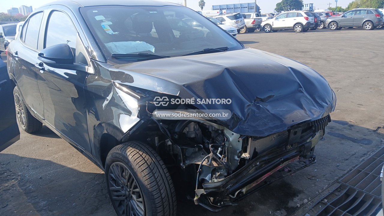 Fiat Cronos Drive 1.0 2026 em leilão