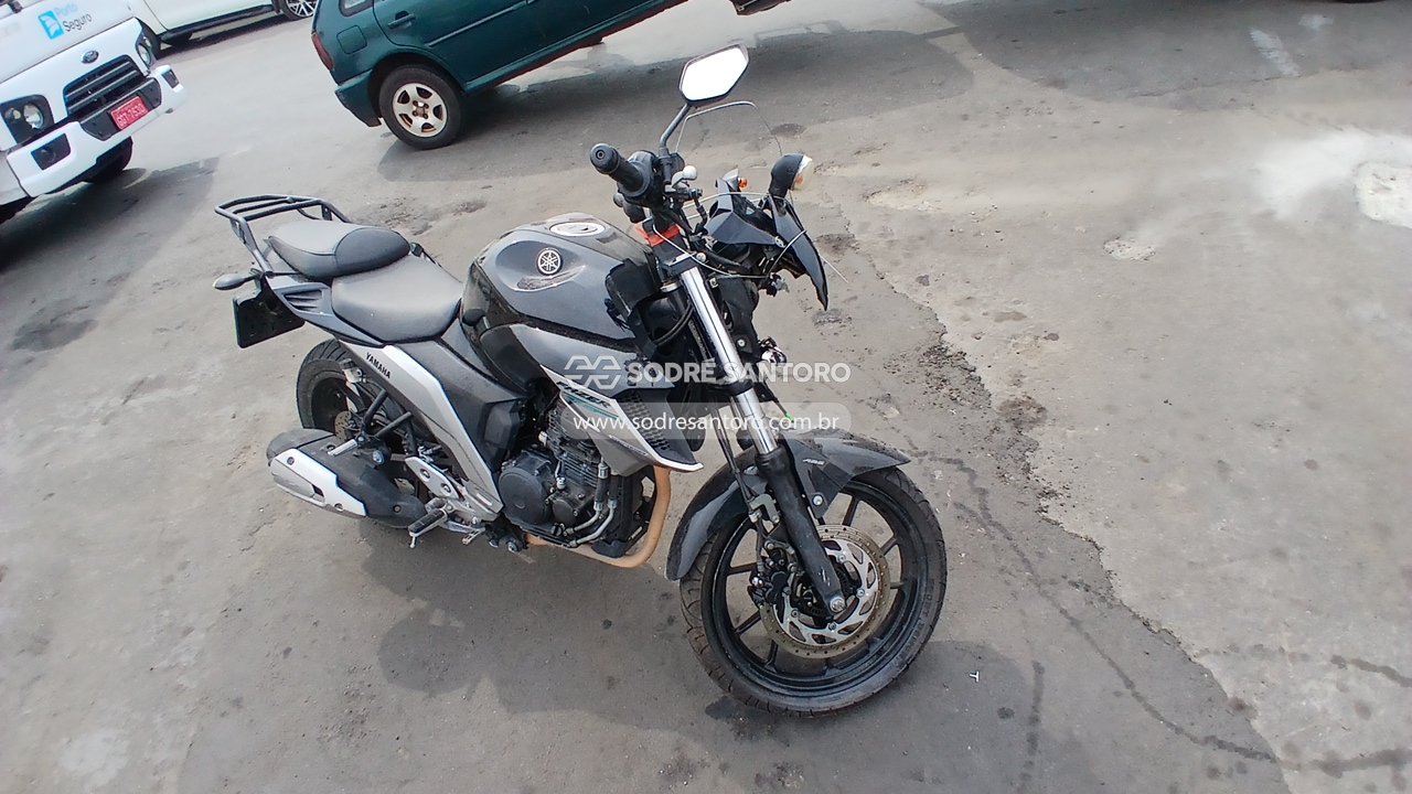 Yamaha Fz25 Fazer 2021 em leilão