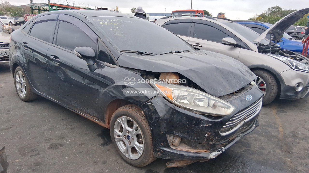 Ford Fiesta Sd 1.6lsea 2014 em leilão