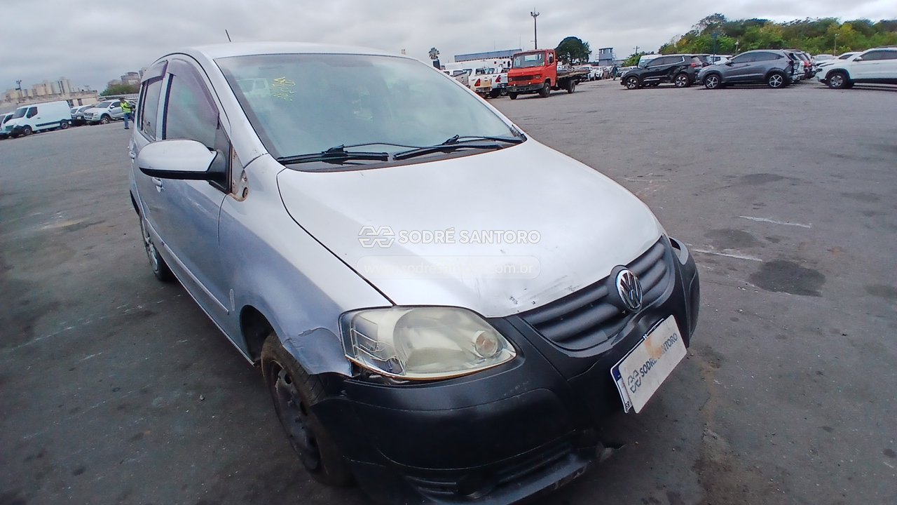 Volkswagen Fox 1.0 2008 em leilão