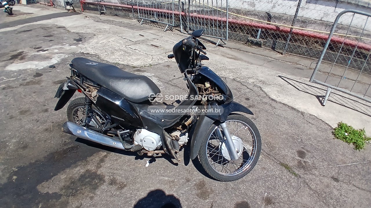 Honda Biz 125 Es 2012 em leilão