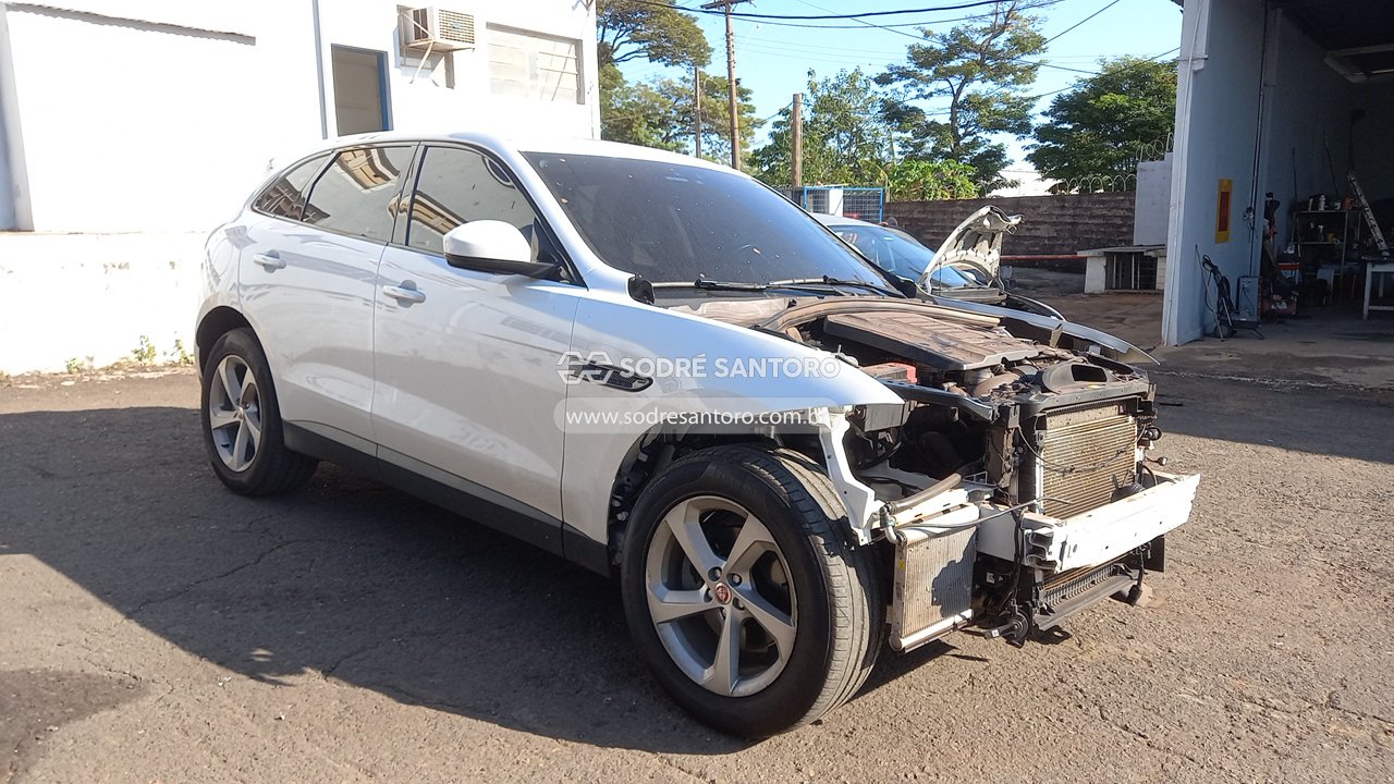 Jaguar Fpace 250 Cvg Prest 2018 em leilão