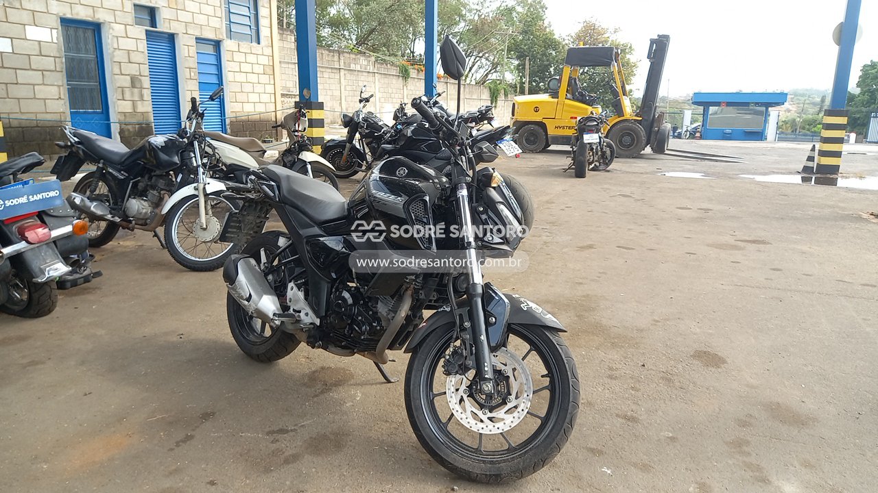 Yamaha Fz15 Fazer Abs 2023 em leilão