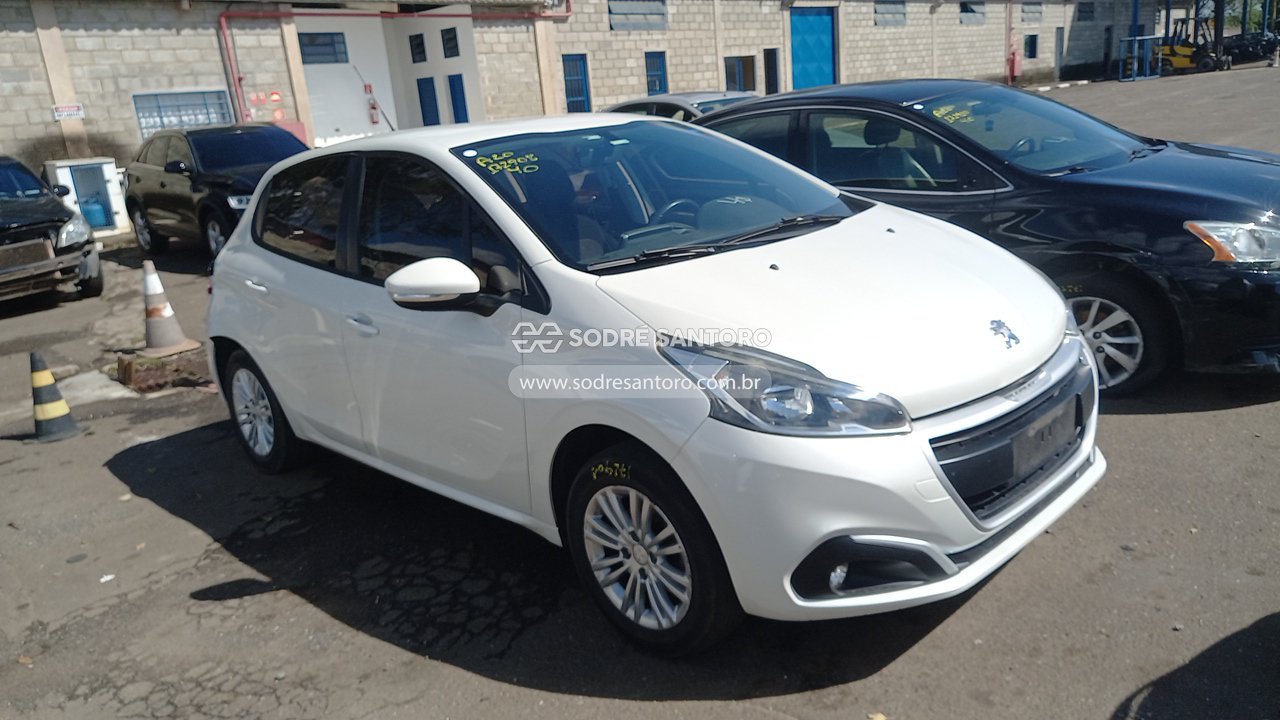 Peugeot 208 Act Pack Mt 2017 em leilão