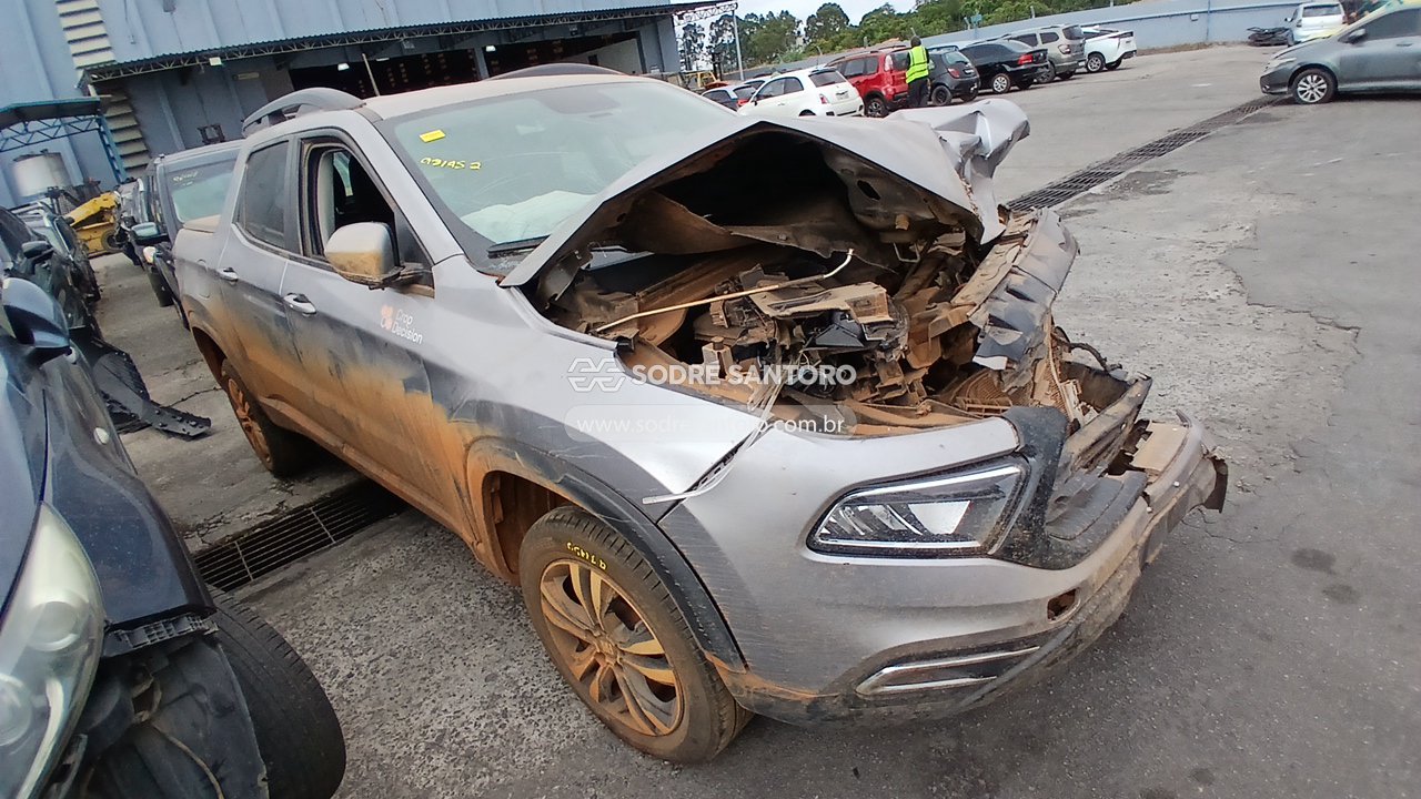 Fiat Toro Freed T270 At6 2024 em leilão