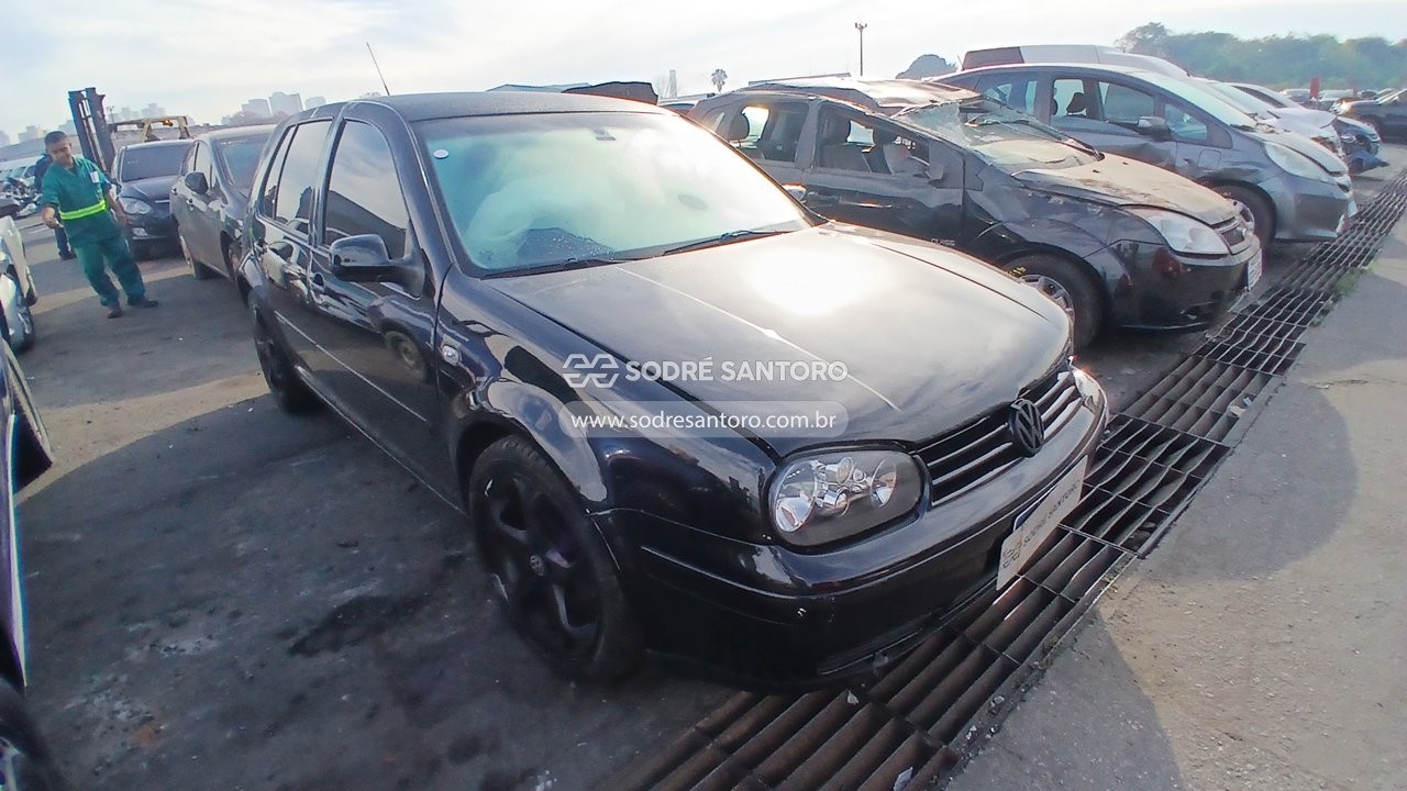 Volkswagen Golf Generation 2003 em leilão