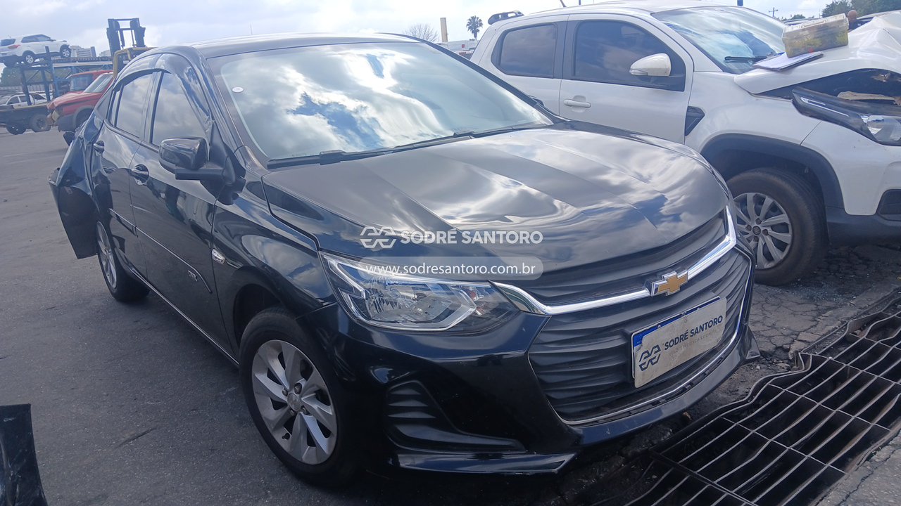Chevrolet Onix Plus 10tat Lt1 2021 em leilão