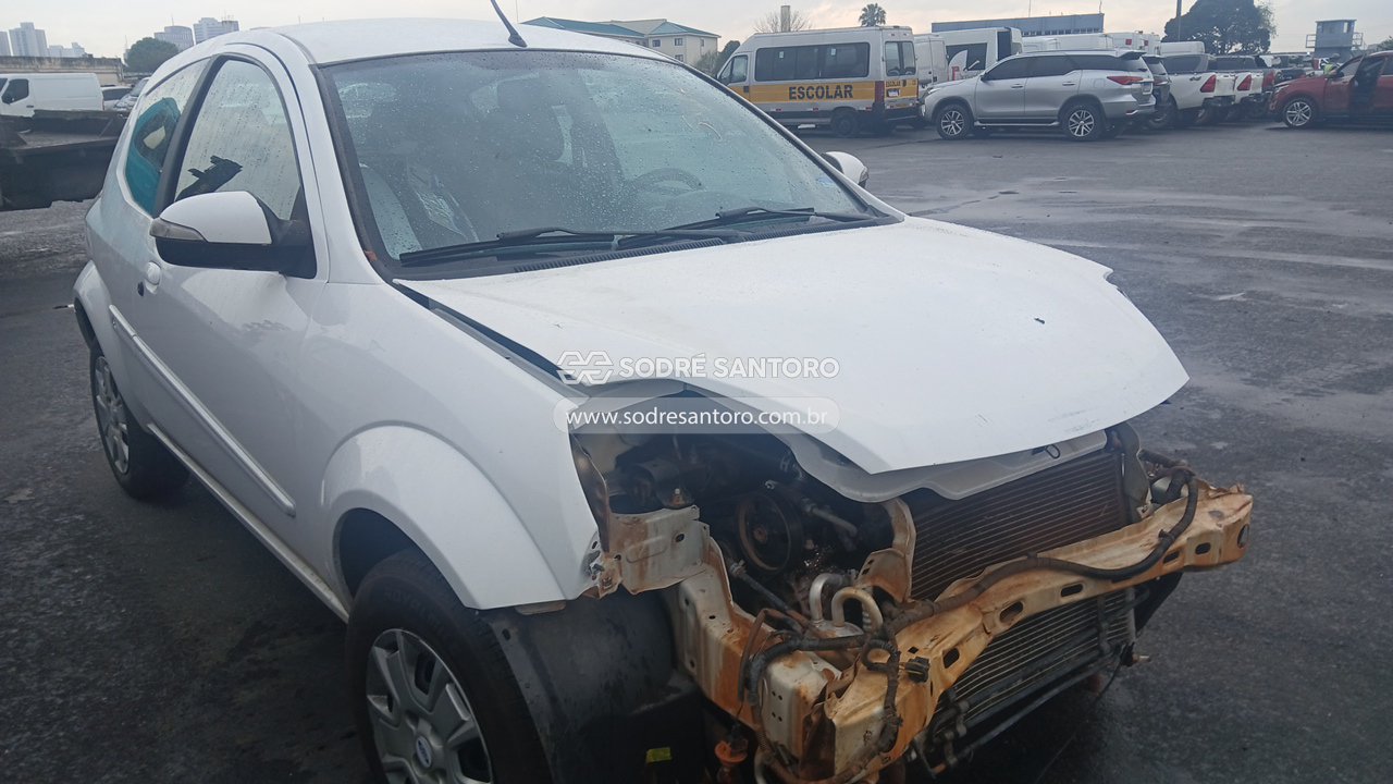 Ford Ka Flex 2013 em leilão