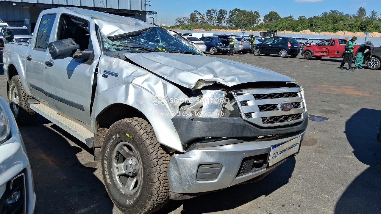 Ford Ranger Xls 13p 2011 em leilão
