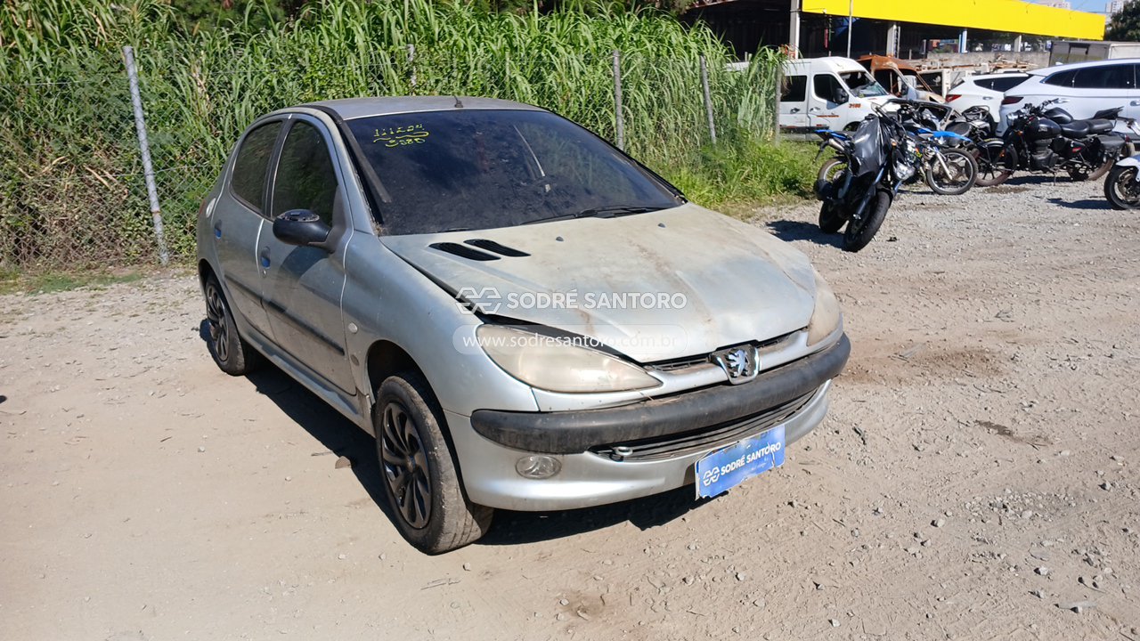 Peugeot 206 Passion 16 2003 em leilão