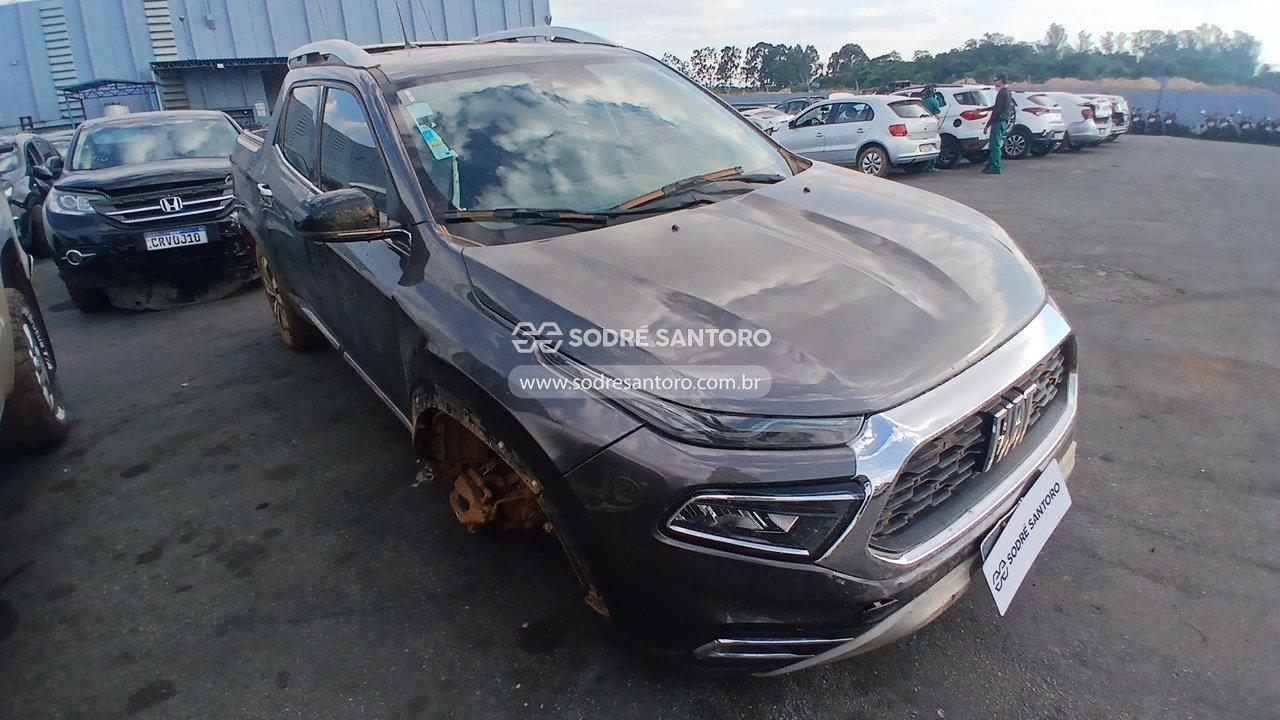 Fiat Toro Volc At9 4x4 2025 em leilão