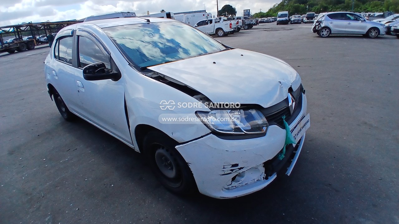 Renault Logan Auth 1016v LOGAN Authentique Hi-Flex 1.0 16V 4p