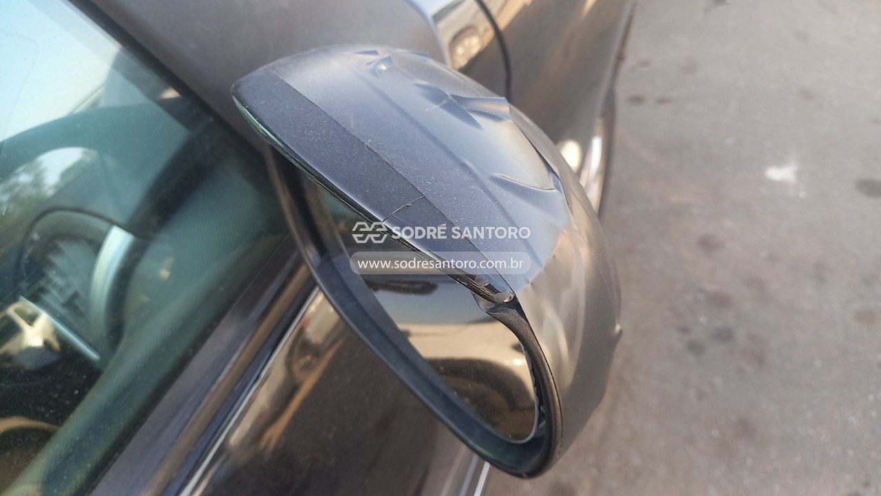 Peugeot 207 HB XR S - 2011/2012 — foto 12 de 13