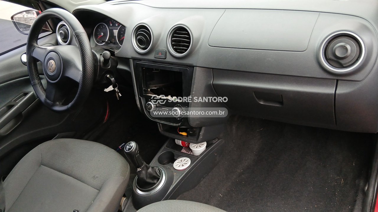 Volkswagen Gol 1.0 - 2009/2010 — foto 8 de 13