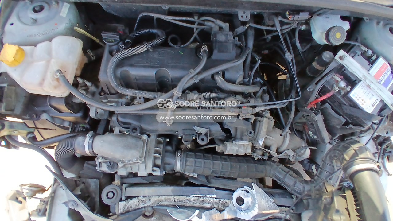 Ford Fiesta Edge - 2004/2004 — foto 5 de 13