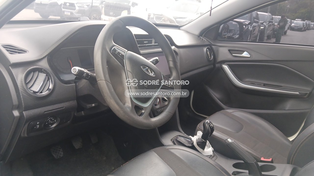 Chery Tiggo 2 1.5 Look - 2020/2020 — foto 6 de 8