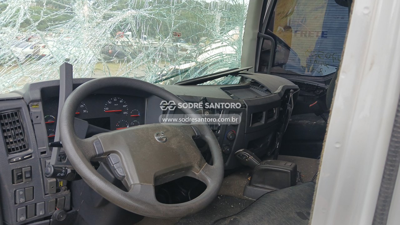 Volvo VM 360 4x2 T - 2024/2024 — foto 7 de 13