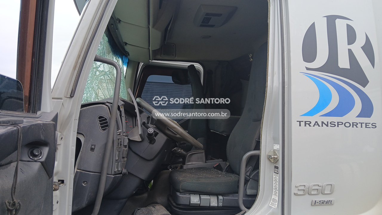 Volvo VM 360 4x2 T - 2024/2024 — foto 9 de 13
