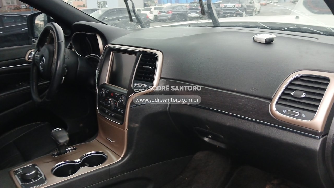 Jeep Gcherokee Ltd Crd - 2015/2015 — foto 8 de 13