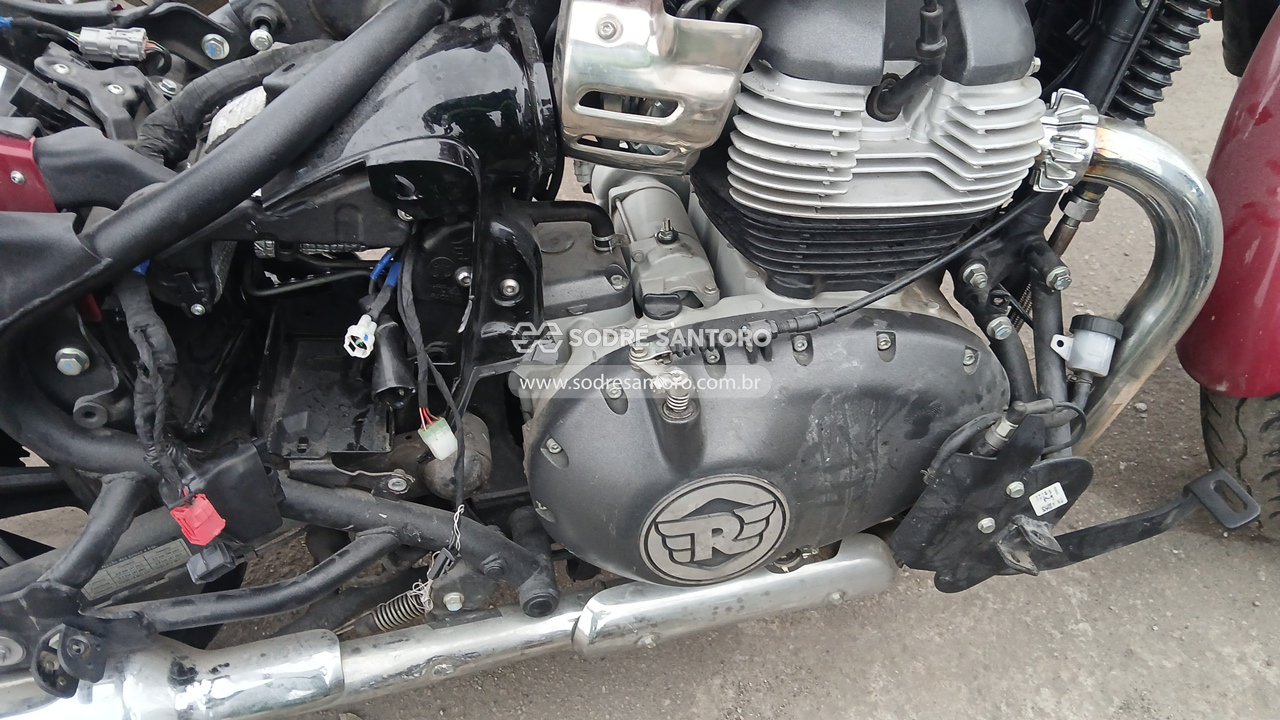 Royal Enfield Super Meteor 650 - 2025/2025 — foto 6 de 10