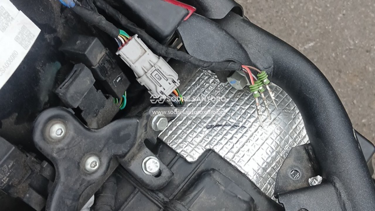 Royal Enfield Super Meteor 650 - 2025/2025 — foto 9 de 10