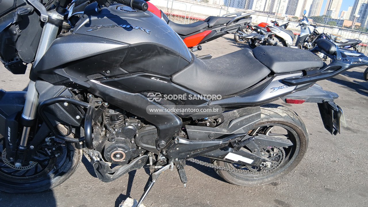 Bajaj Dominar D400 - 2026/2026 — foto 5 de 12