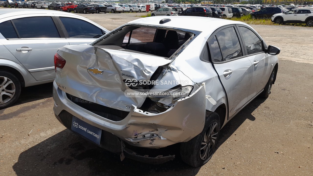 Chevrolet Onix Plus 10tmt Ltz - 2022/2023 — foto 4 de 10