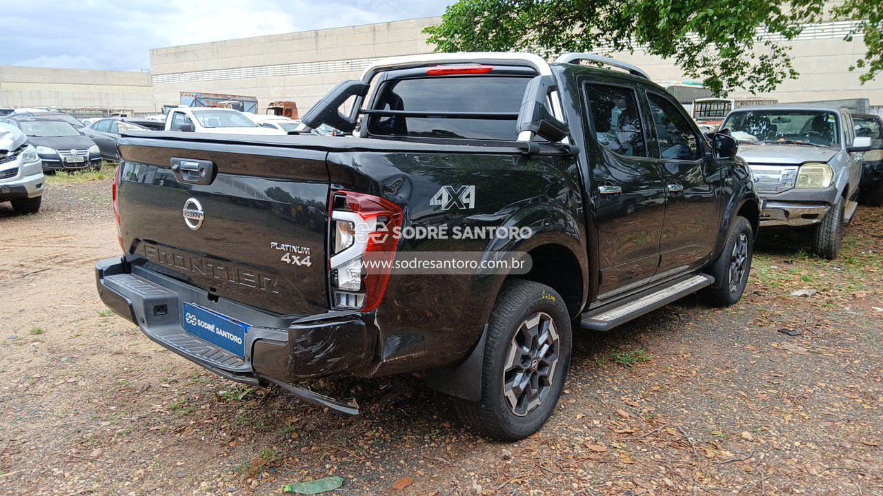 Nissan Frontier Plt - 2022/2023 — foto 4 de 13