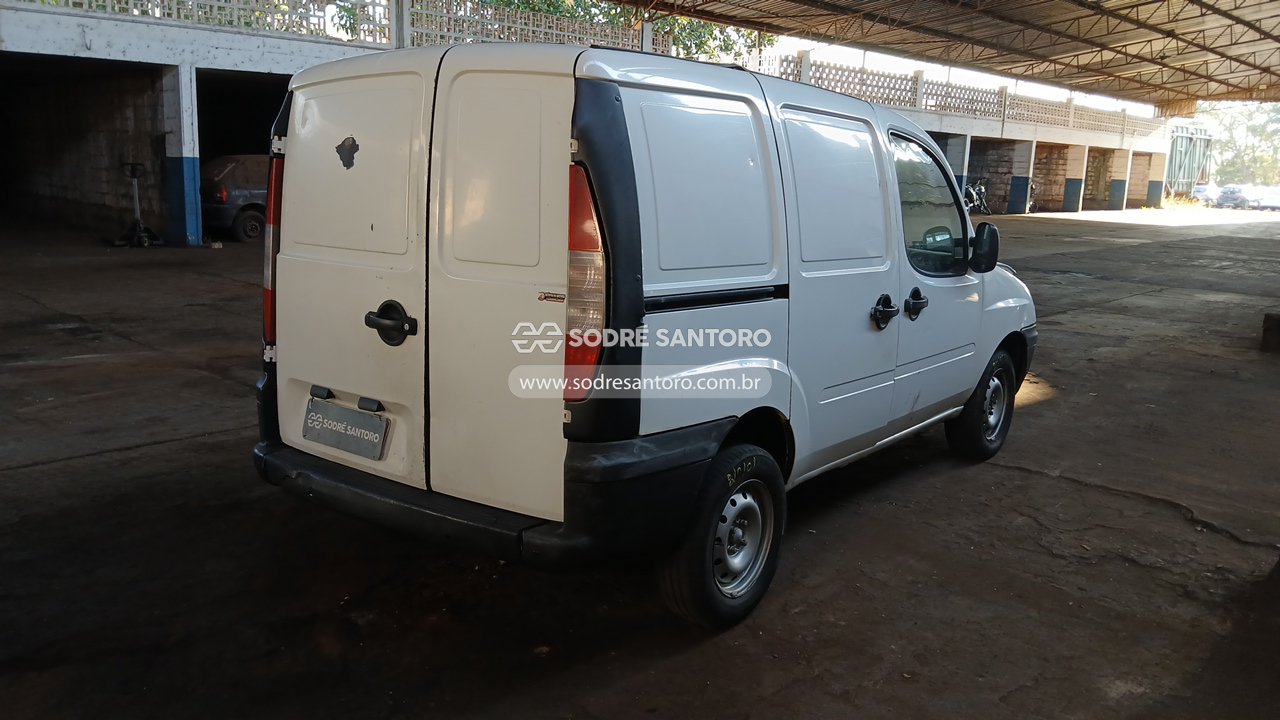 Fiat Doblo Cargo Flex - 2009/2009 — foto 4 de 13