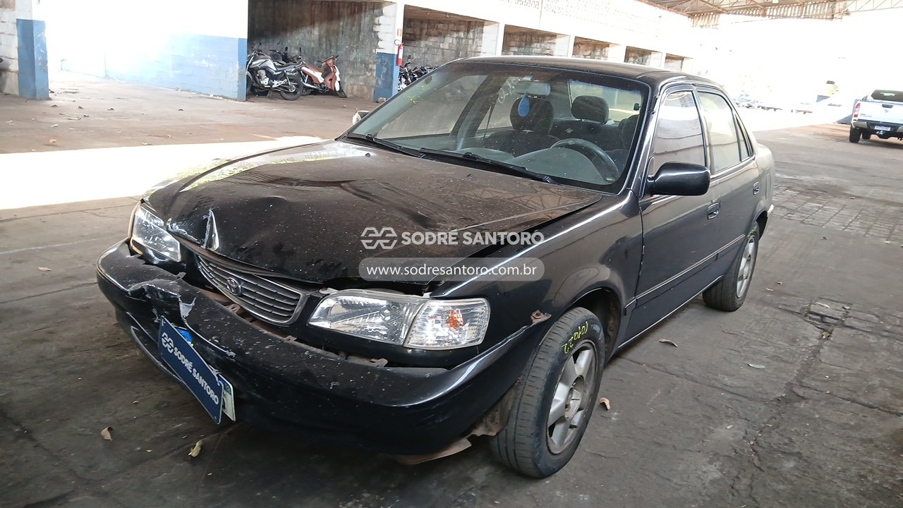 Toyota Corolla Xei - 2000/2001 — foto 3 de 13