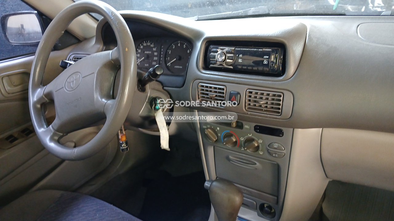 Toyota Corolla Xei - 2000/2001 — foto 6 de 13