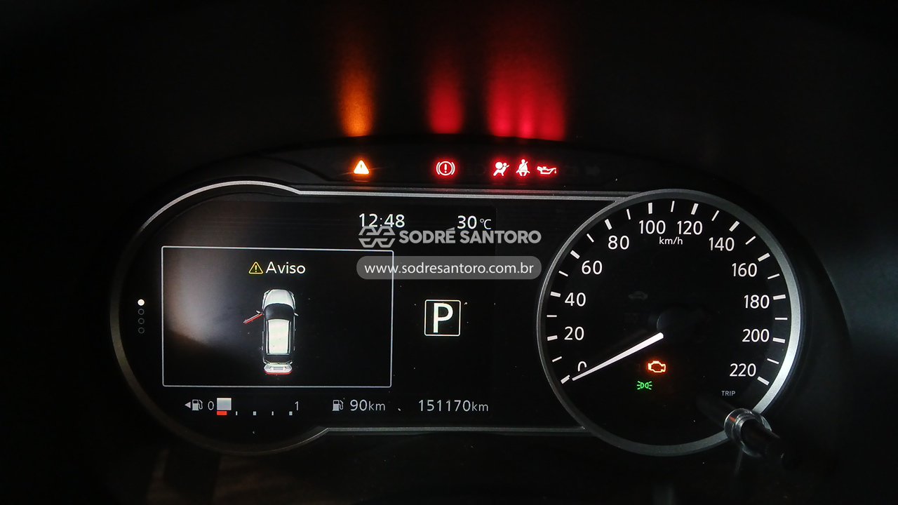 Nissan Kicks SL Cvt - 2017/2018 — foto 7 de 13