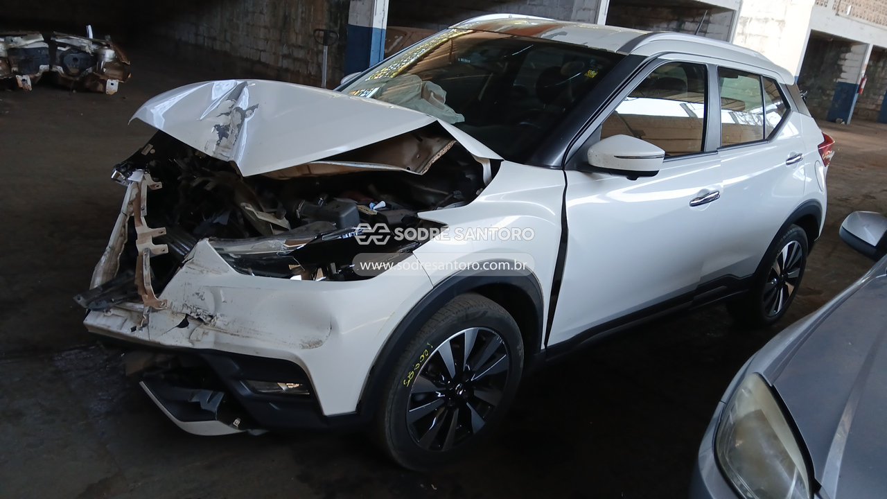 Nissan Kicks SL Cvt - 2017/2018 — foto 3 de 13