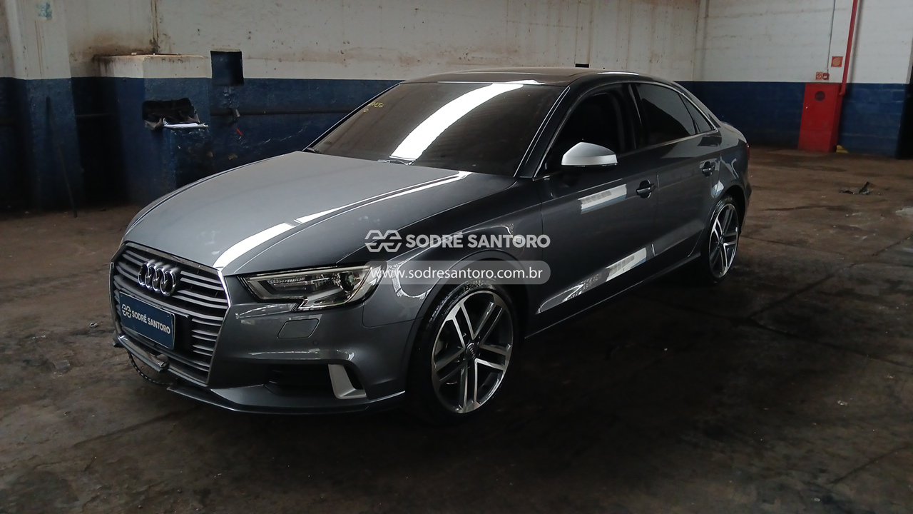 Audi A3 LM 220cv - 2018/2019 — foto 3 de 11