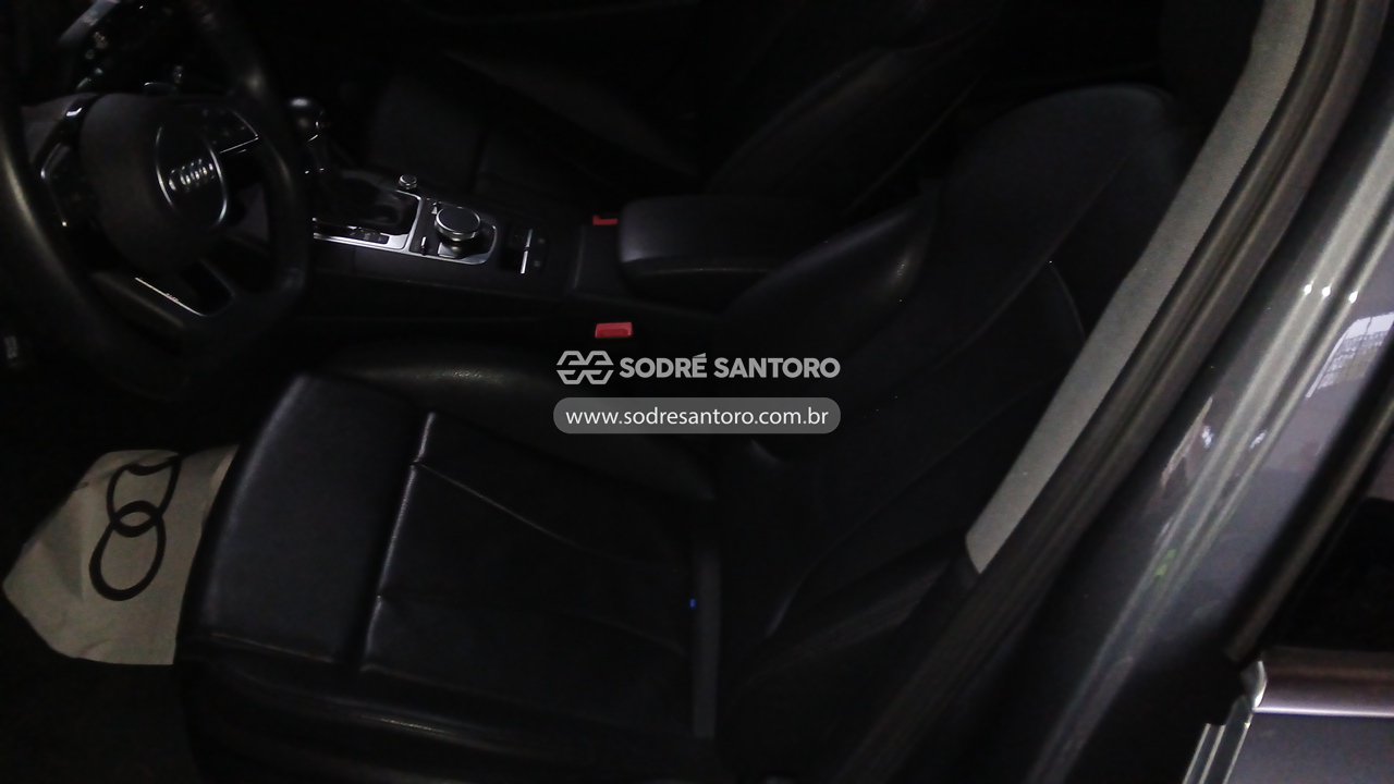 Audi A3 LM 220cv - 2018/2019 — foto 8 de 11