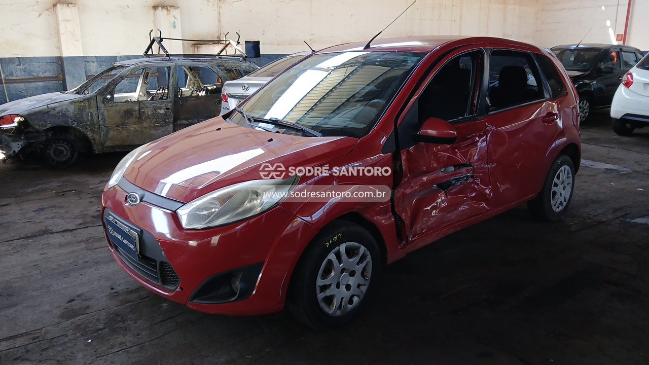 Ford Fiesta 1.6 Flex - 2014/2014 — foto 3 de 13