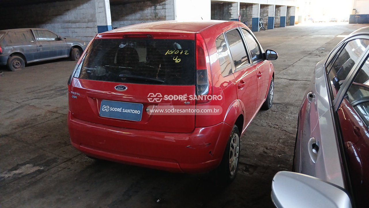 Ford Fiesta 1.6 Flex - 2014/2014 — foto 4 de 13