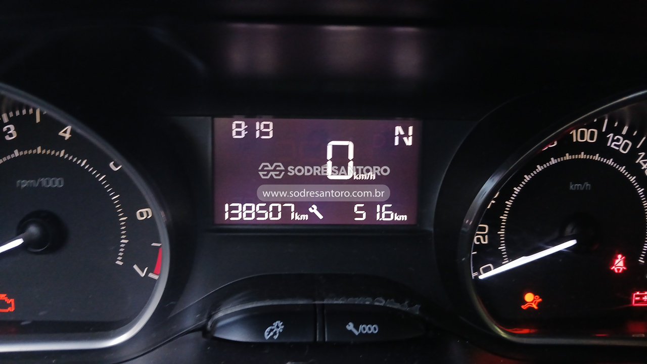 Peugeot 208 Act Pack Bva - 2015/2015 — foto 7 de 13