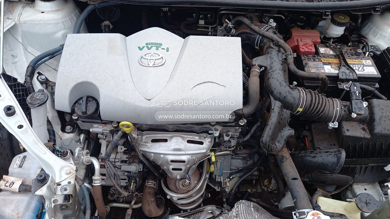 Toyota Yaris HB XL 13 AT - 2018/2019 — foto 5 de 13