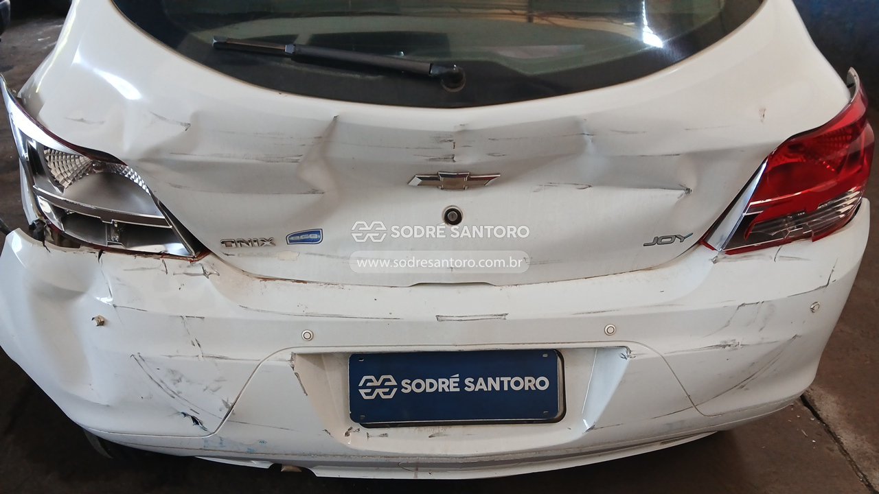 Chevrolet Onix 10mt Joye - 2017/2018 — foto 11 de 13